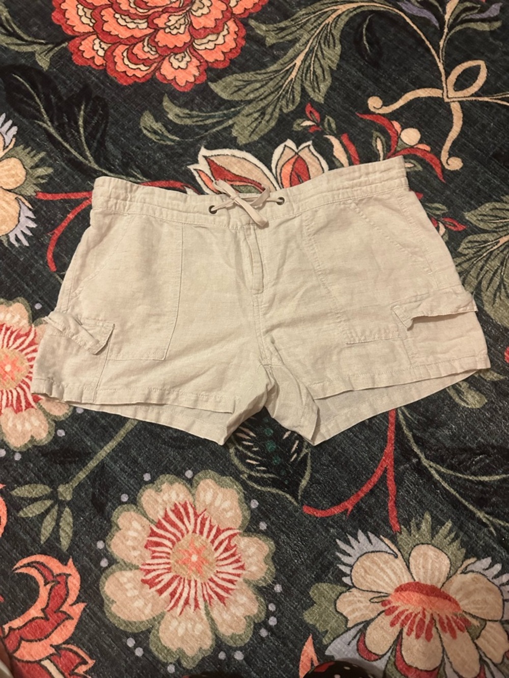 Beige Linen Blend Women's Cargo Shorts